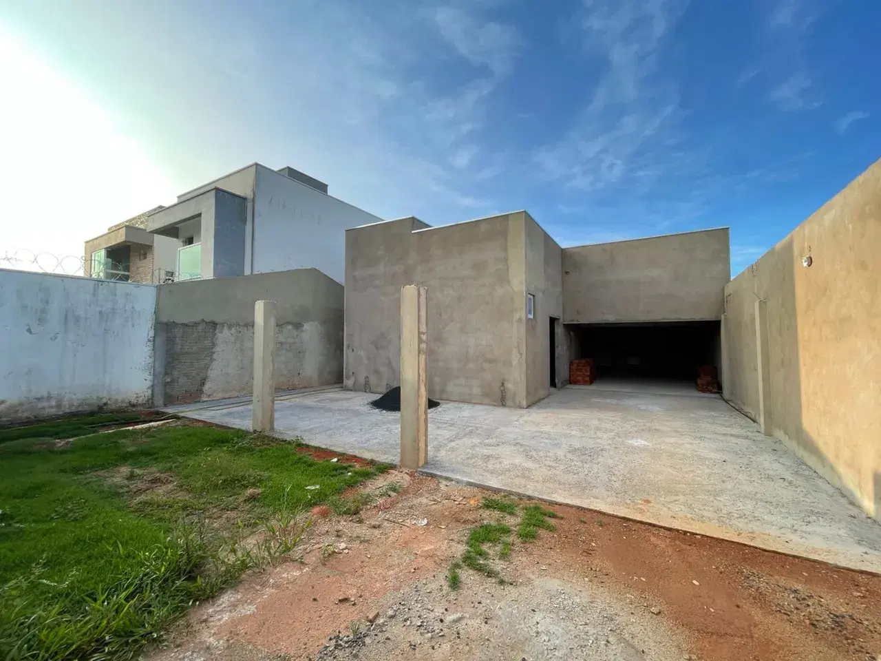 Casa à venda em Novo Mundo, Uberlândia — foto principal