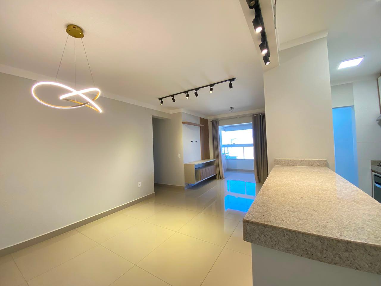Apartamento à venda em Santa Mônica, Uberlândia — foto principal
