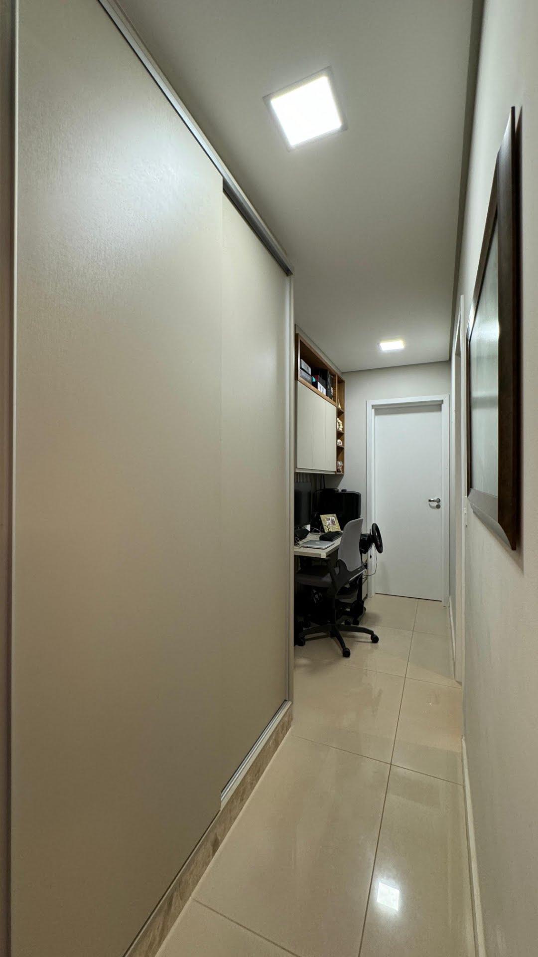 Apartamento padrão à venda em Santa Mônica, Uberlândia — foto 3