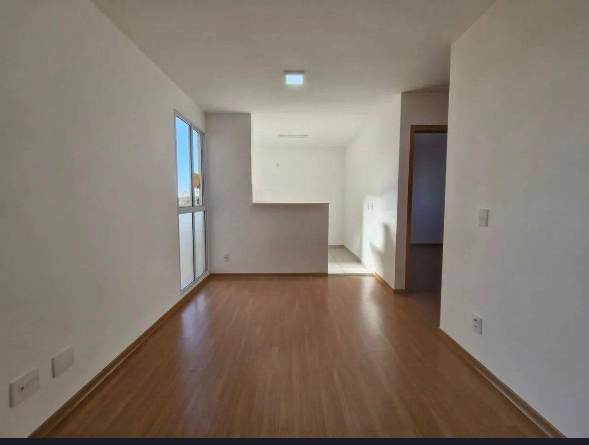 Apartamento à venda em Laranjeiras, Uberlândia — foto principal