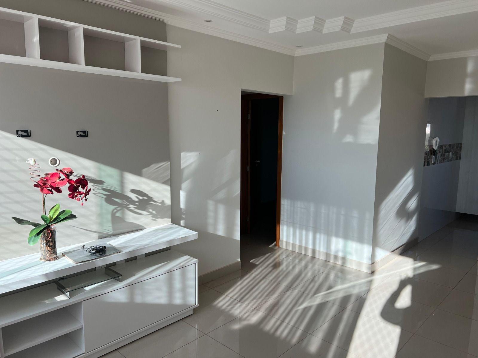 Apartamento à venda em Jardim Inconfidência, Uberlândia — foto principal