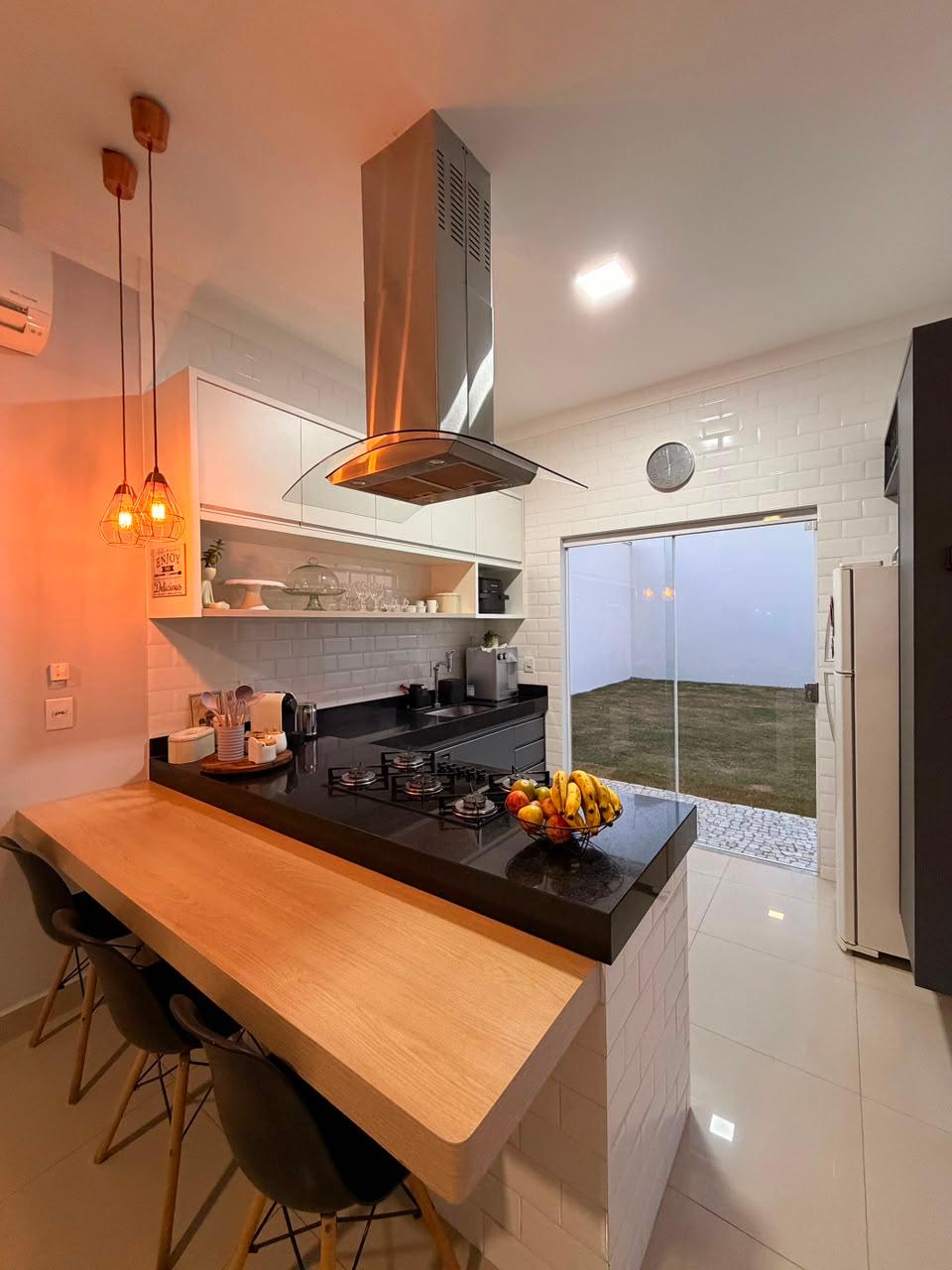 Casa à venda em Jardim Europa, Uberlândia — foto principal