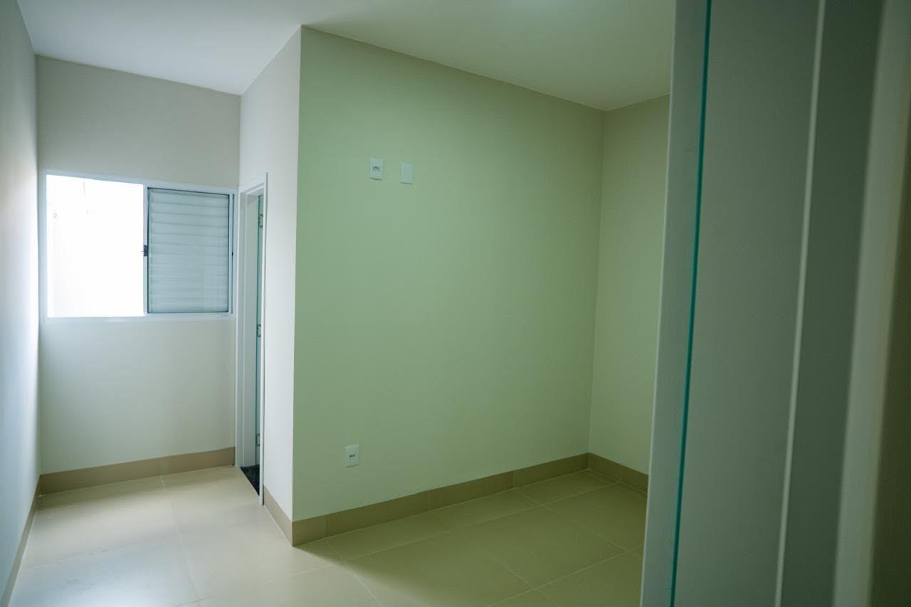 Casa à venda em Jardim Holanda, Uberlândia — foto 4