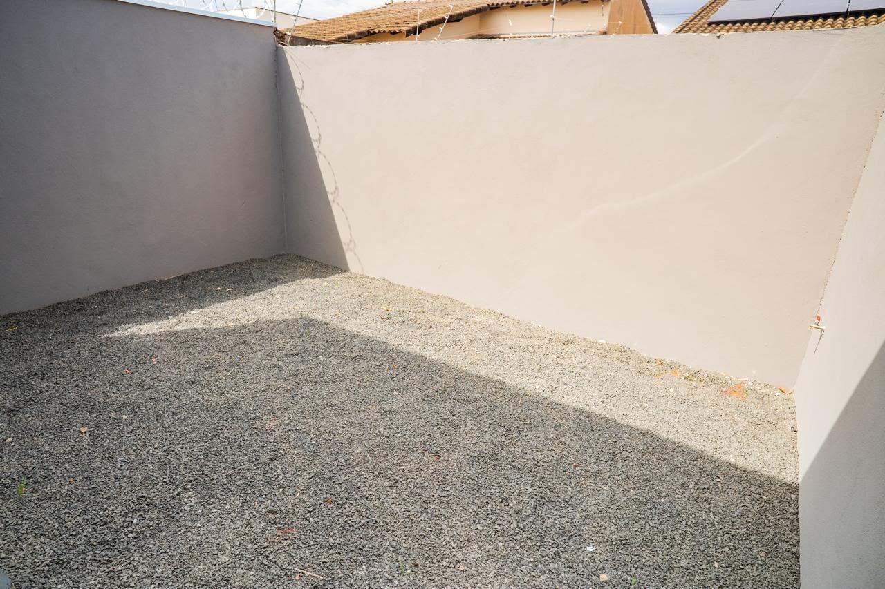 Casa à venda em Jardim Holanda, Uberlândia — foto 2