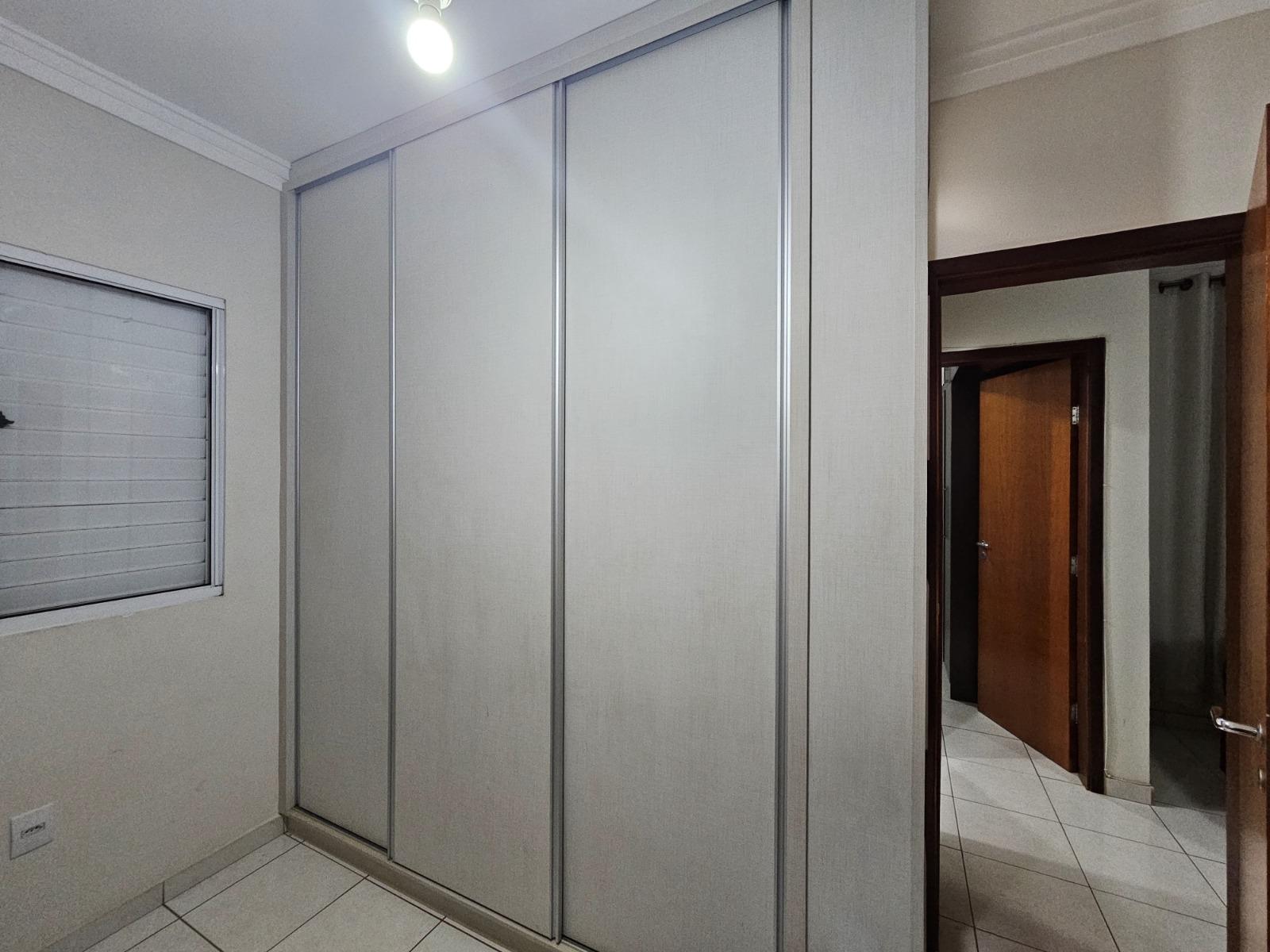Apartamento à venda em Santa Mônica, Uberlândia — foto 3