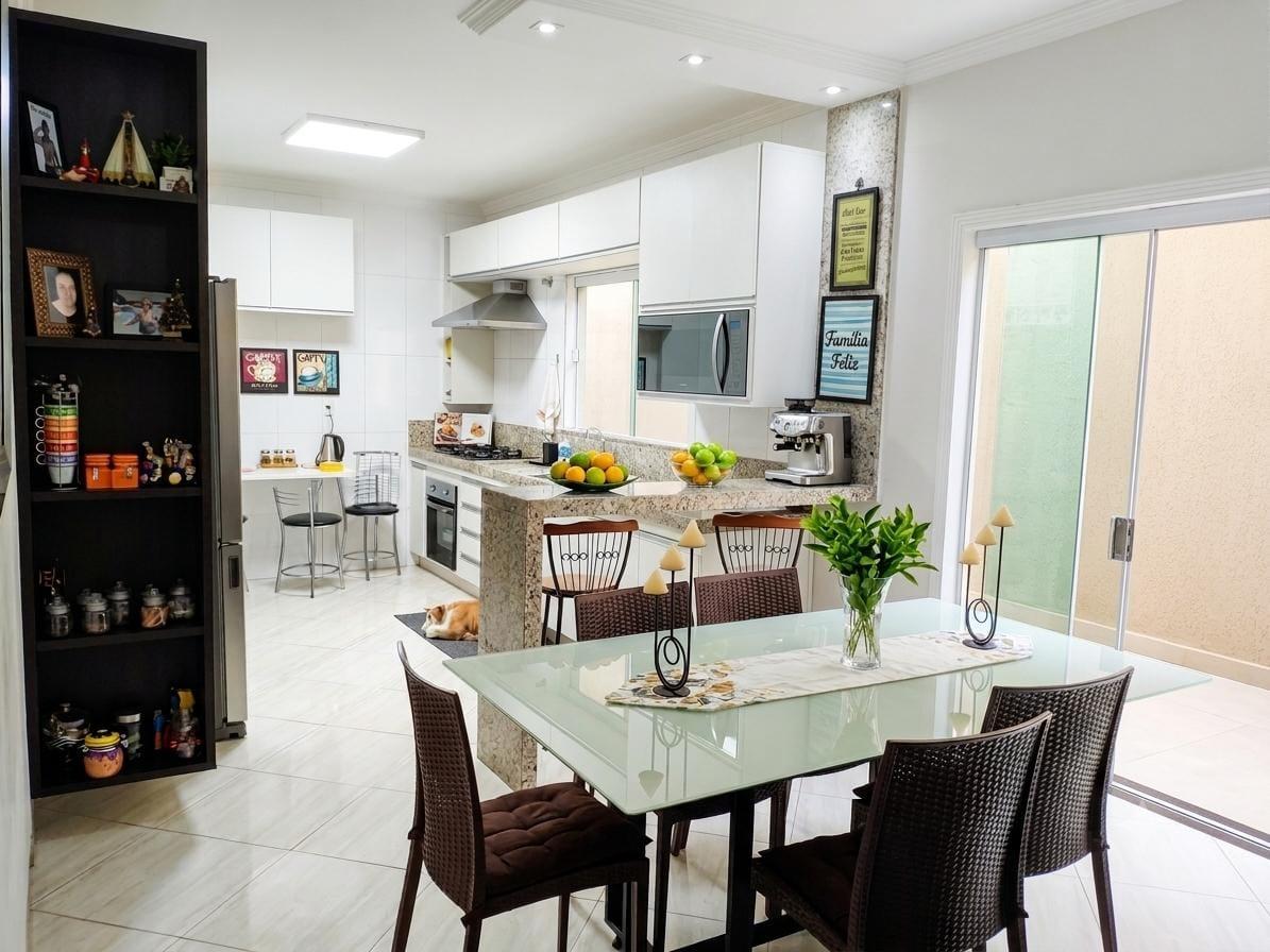 Casa à venda em Presidente Roosevelt, Uberlândia — foto principal