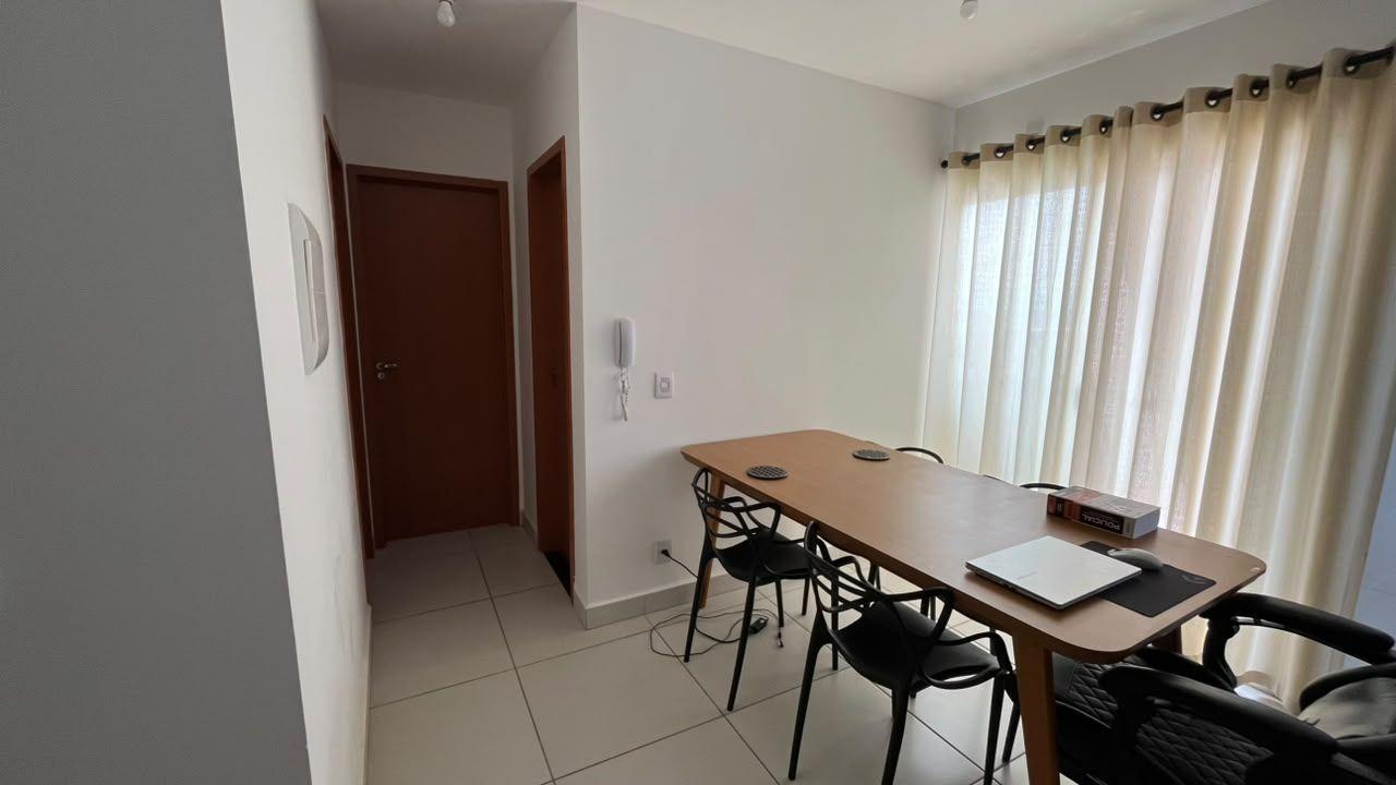 Apartamento à venda em Novo Mundo, Uberlândia — foto principal