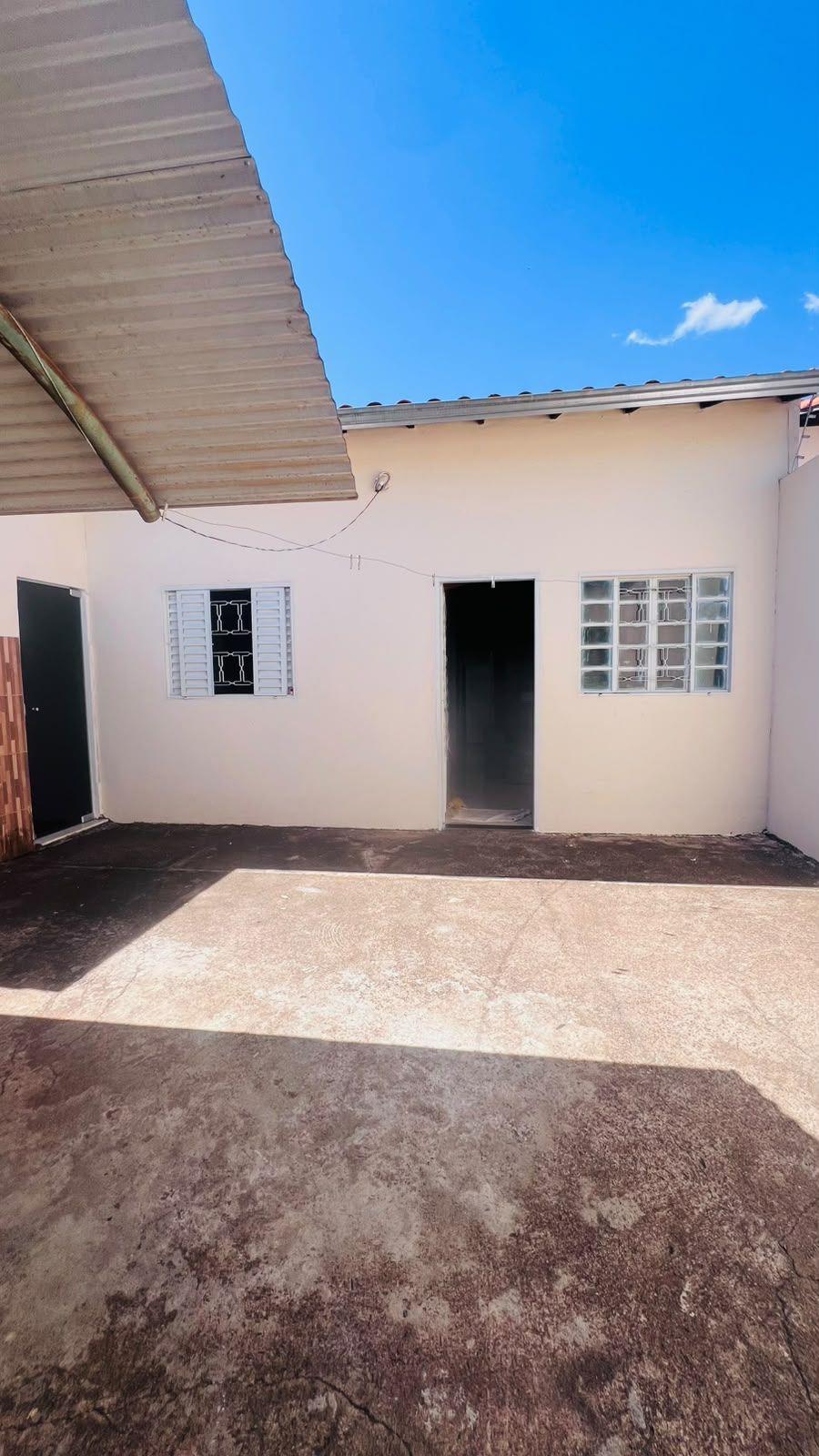 Casa à venda em Jardim Ipanema, Uberlândia — foto principal