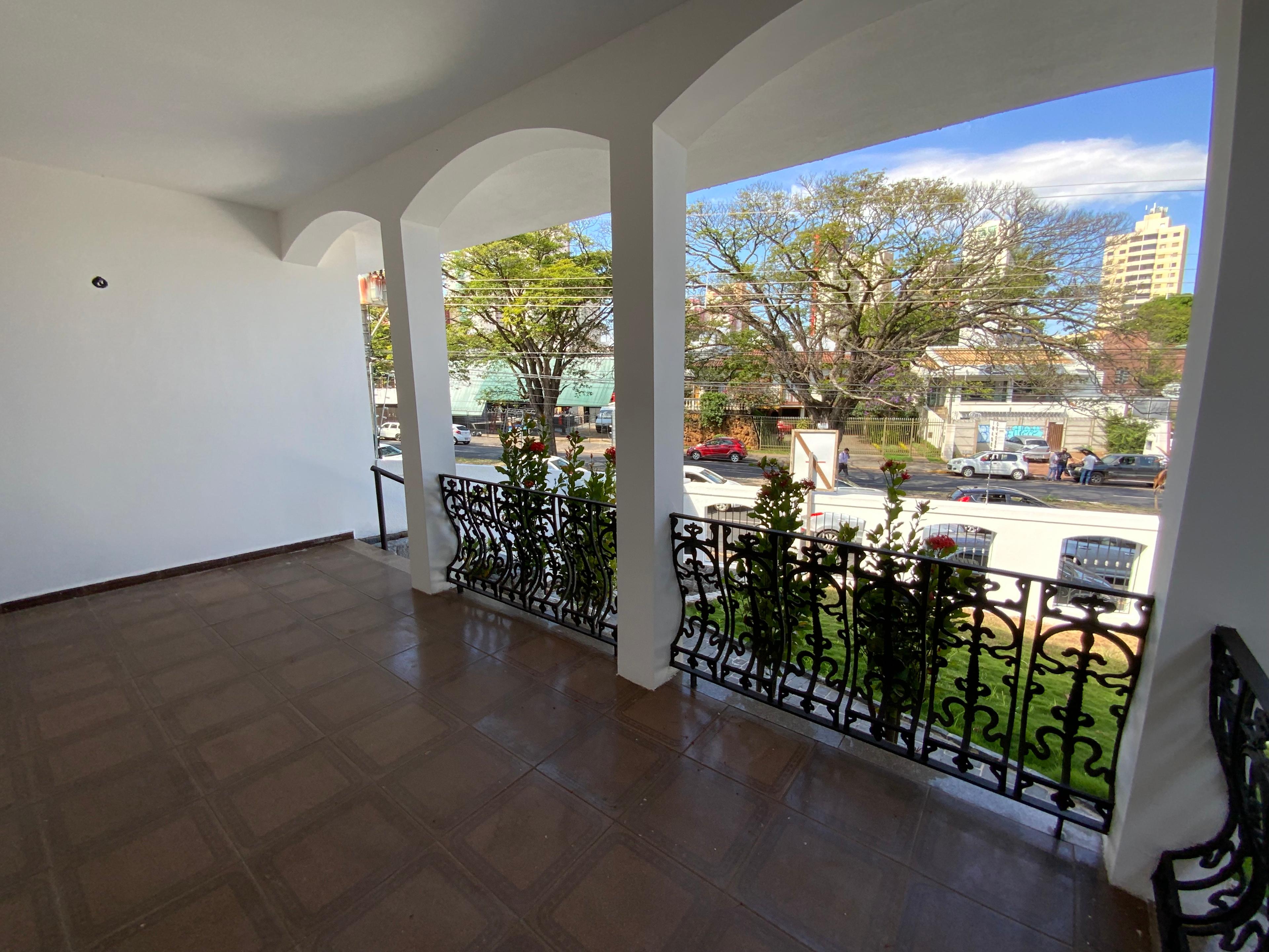 Casa à venda em Osvaldo Rezende, Uberlândia — foto principal
