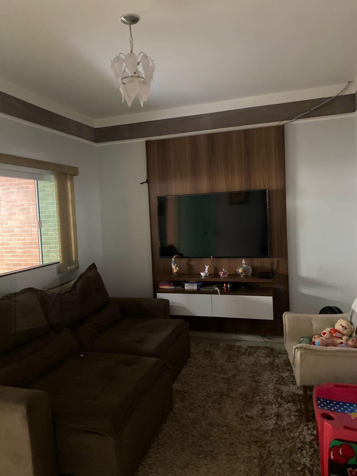 Casa à venda em Jardim Brasília, Uberlândia — foto principal