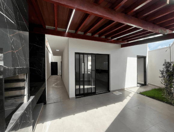 Casa à venda em Jardim Colina, Uberlândia — foto principal