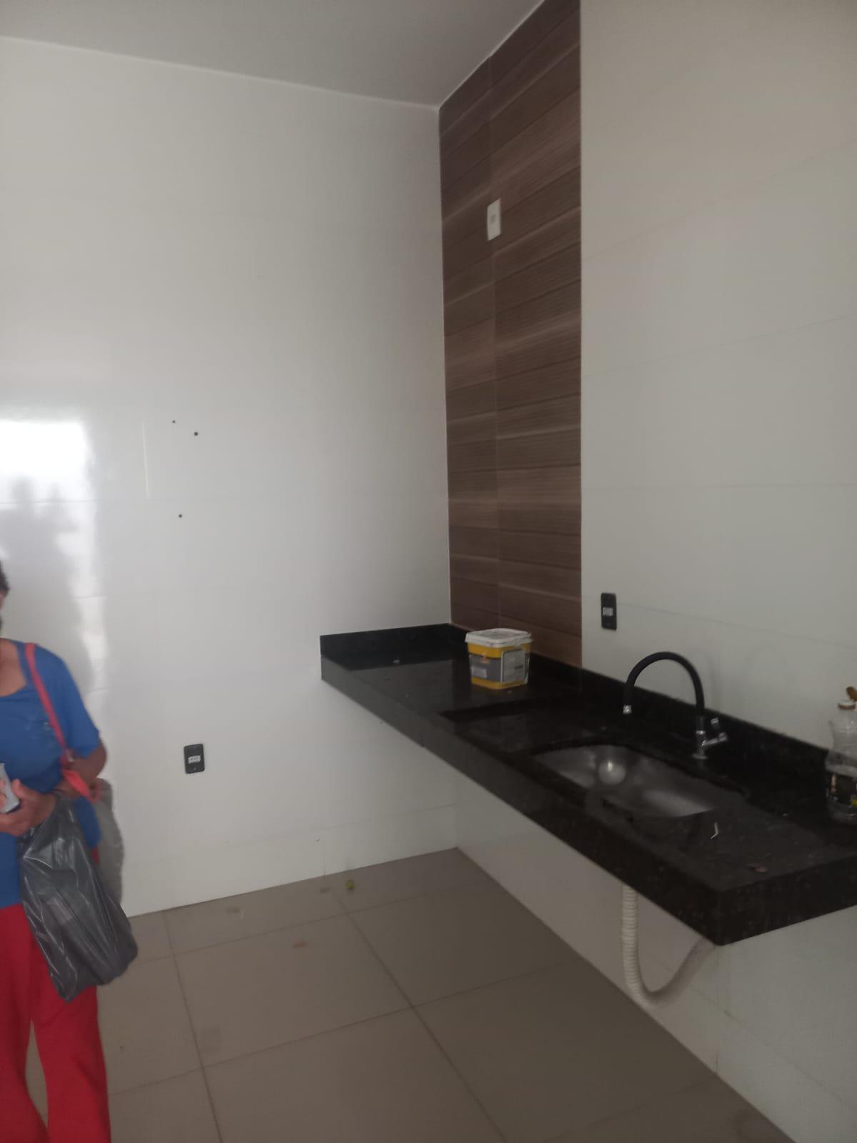 Casa à venda em Jardim Holanda, Uberlândia — foto 2