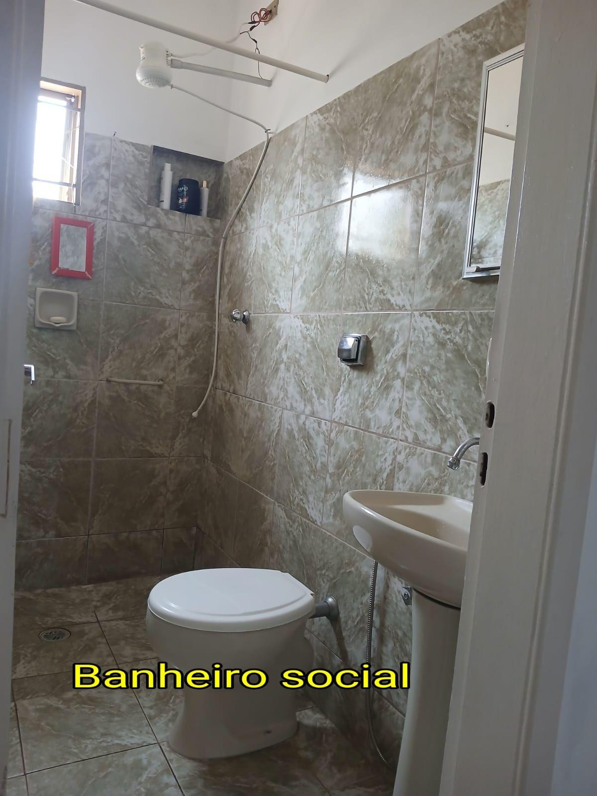 Casa à venda em Pacaembu, Uberlândia — foto 2
