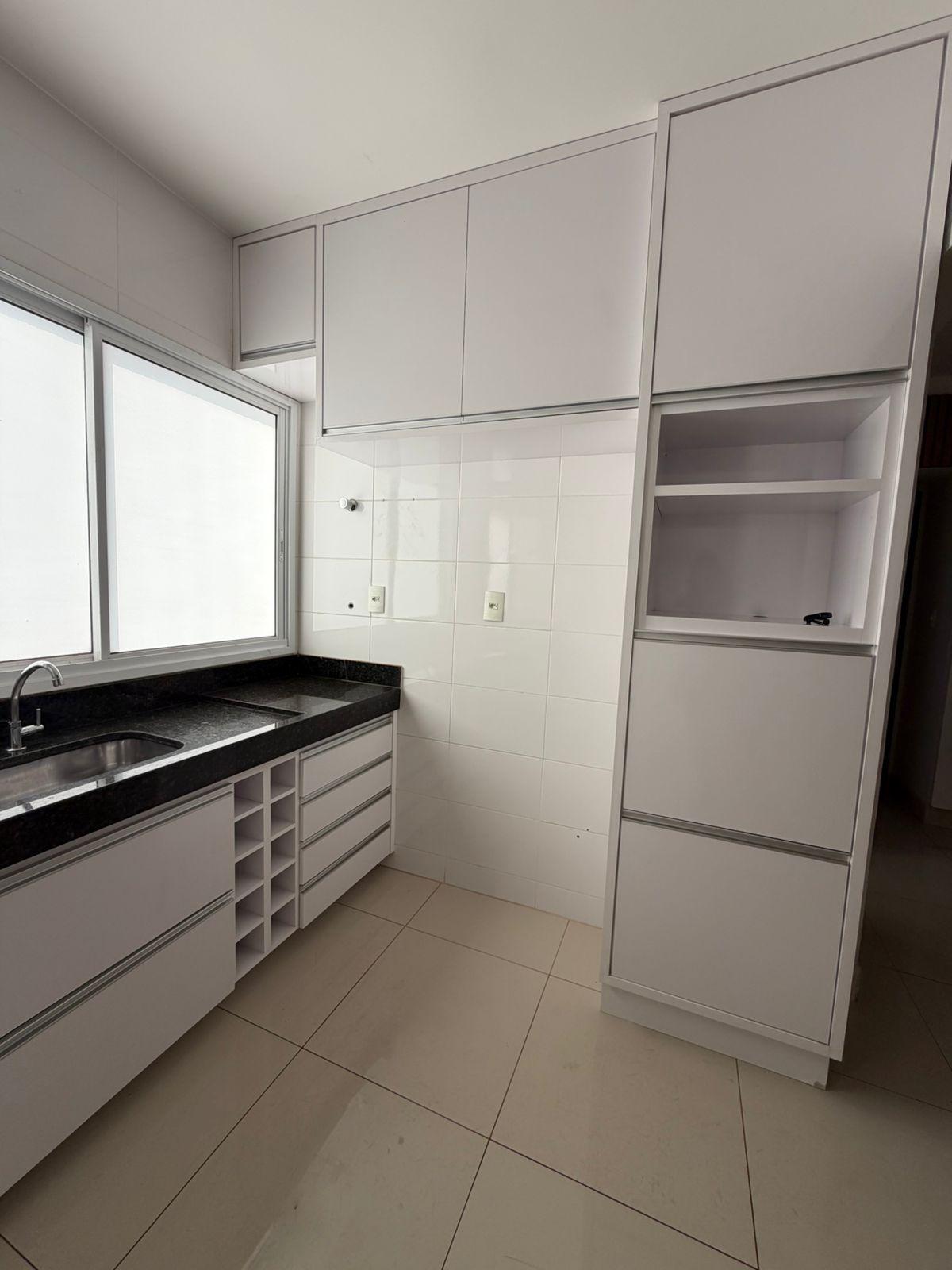 Apartamento à venda em Santa Mônica, Uberlândia — foto 2
