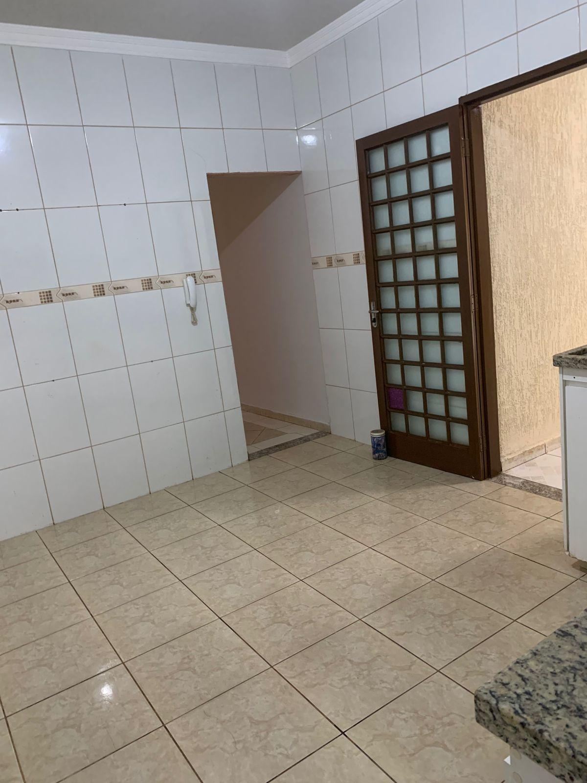 Casa à venda em Segismundo Pereira, Uberlândia — foto 3