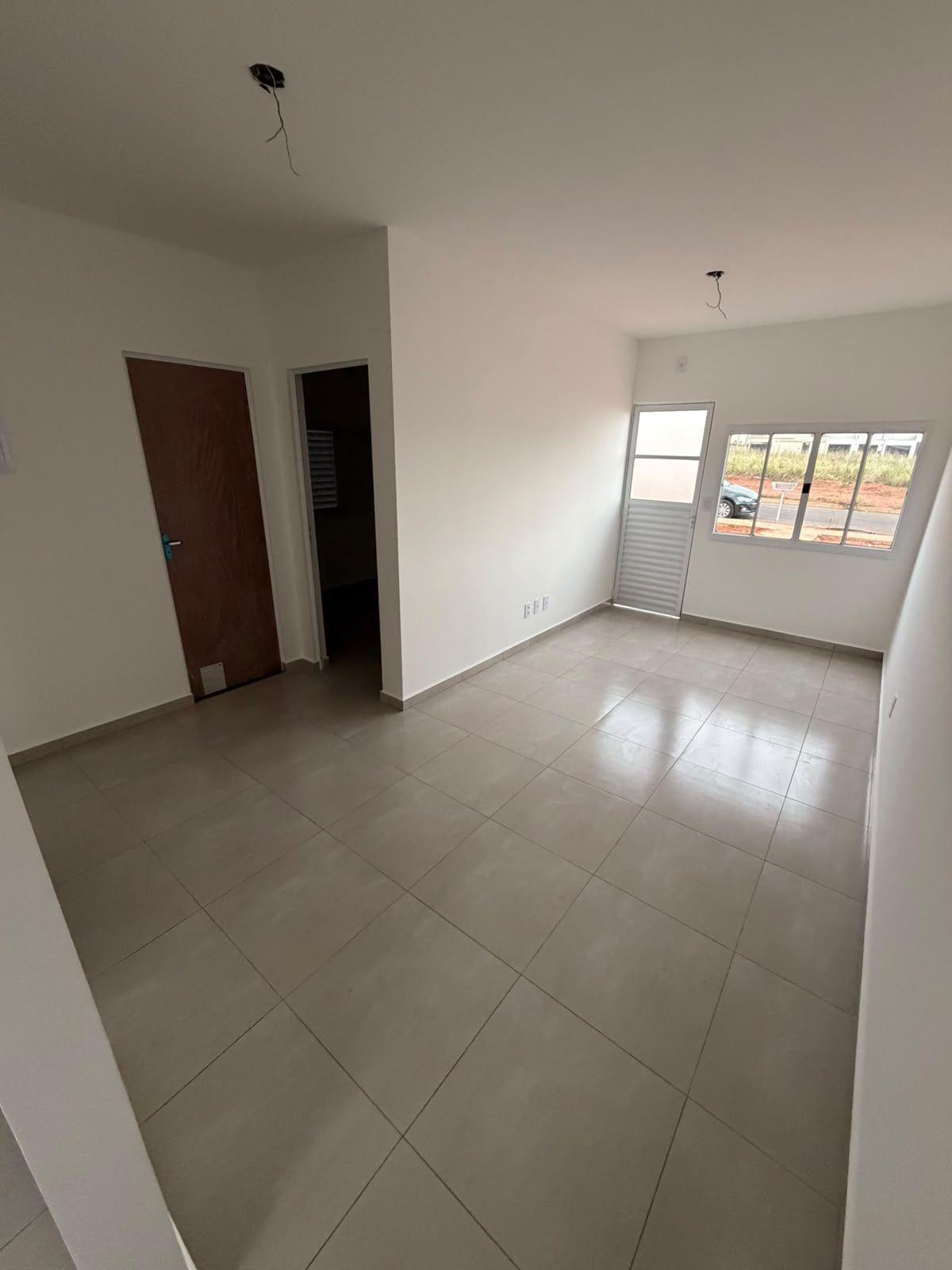 Casa à venda em Mansour III, Uberlândia — foto principal