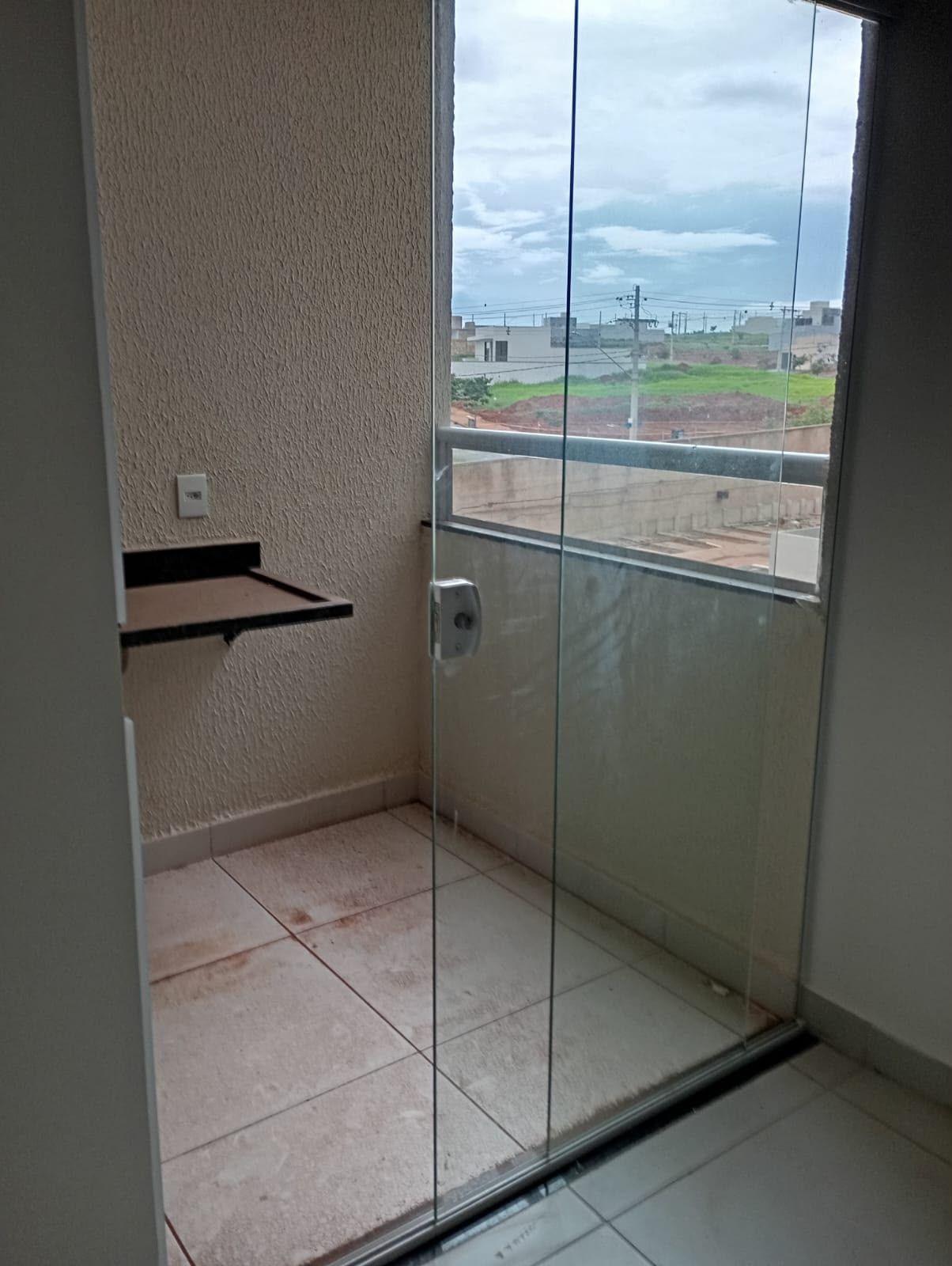 Apartamento à venda em Portal do Vale, Uberlândia — foto 2