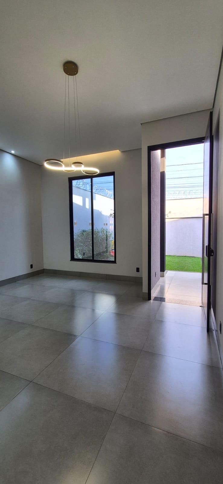 Casa à venda em Jardim Botânico, Uberlândia — foto principal