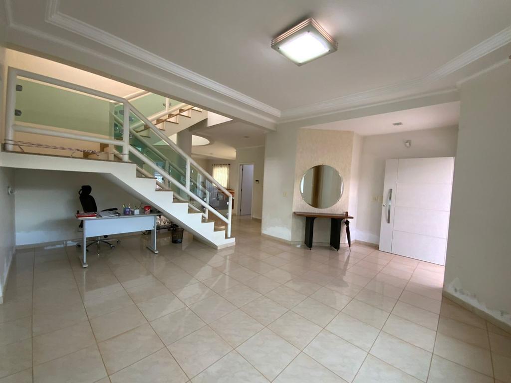 Casa à venda em Jardim Karaíba, Uberlândia — foto principal