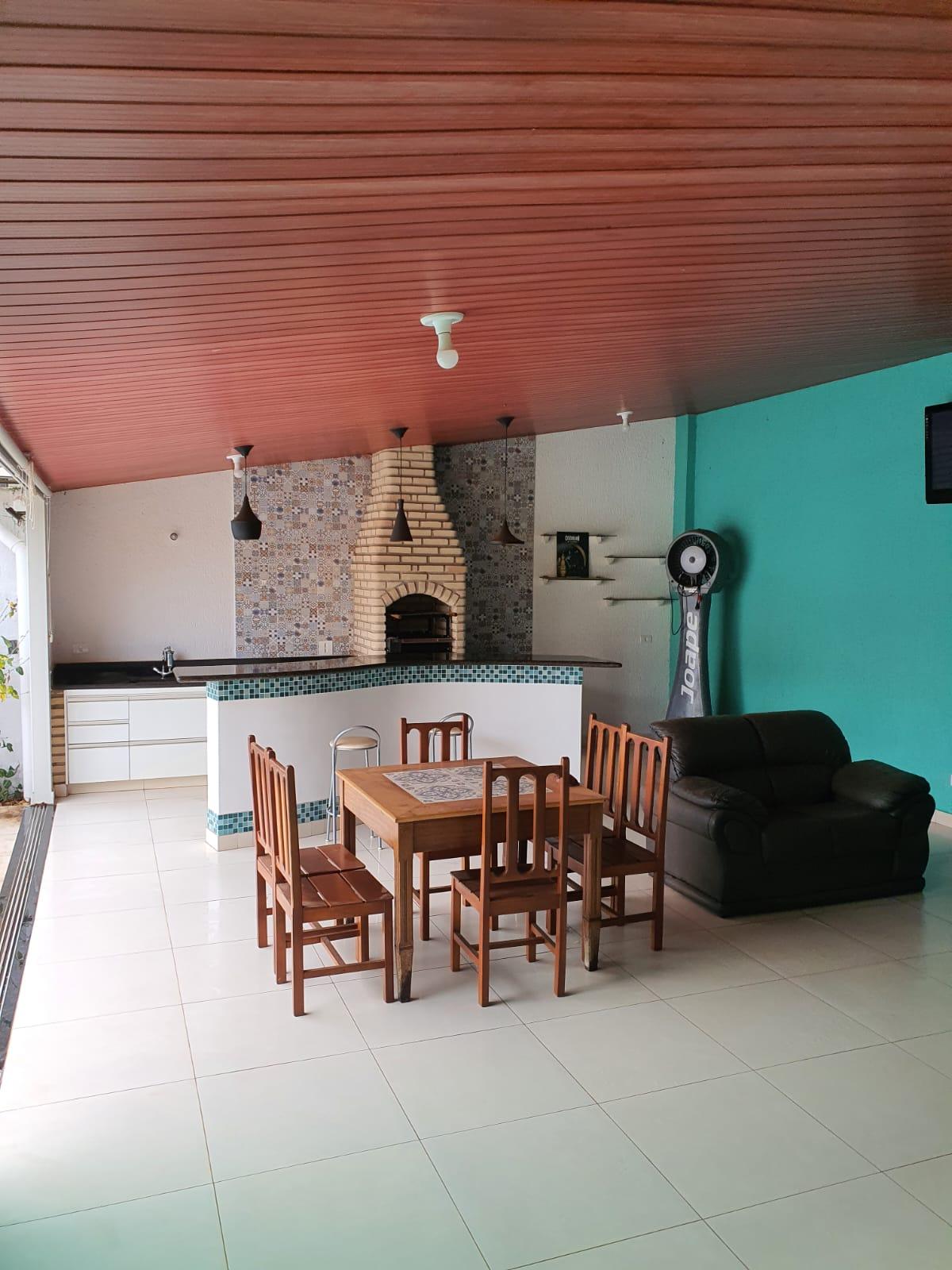 Casa à venda em Daniel Fonseca, Uberlândia — foto principal