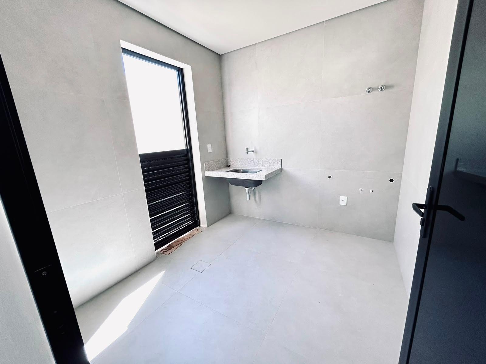 Casa à venda em Laranjeiras, Uberlândia — foto 2