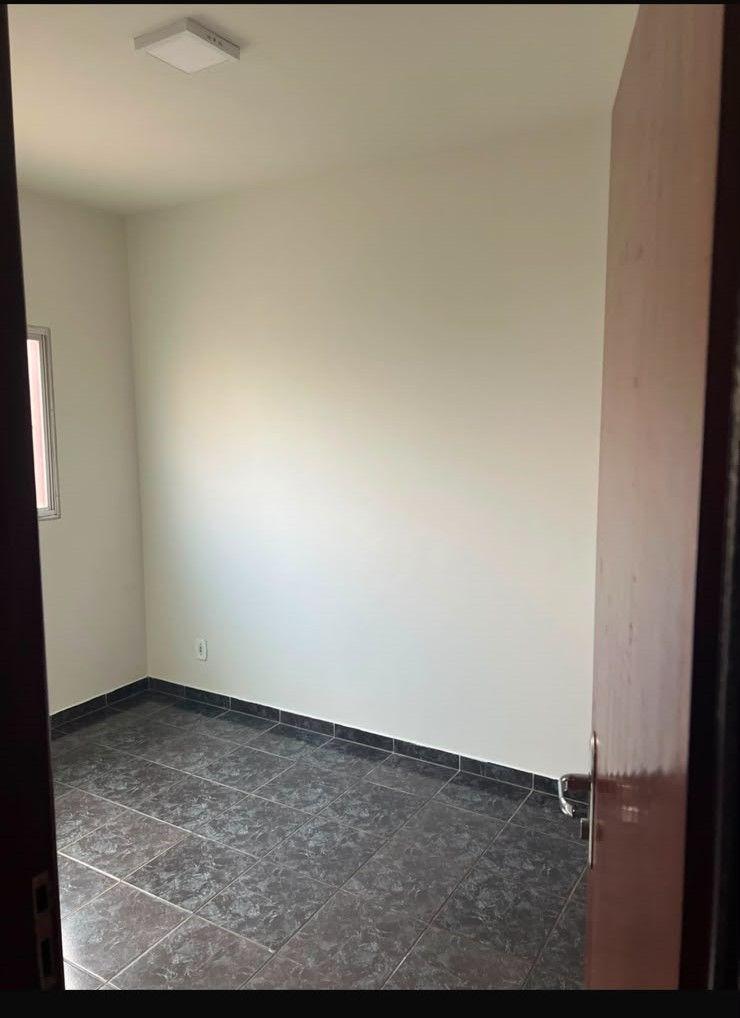Apartamento à venda em Granada, Uberlândia — foto 2