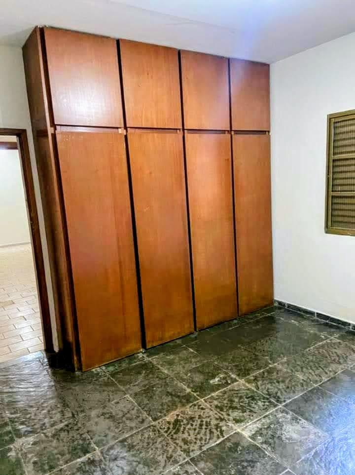 Casa à venda em Vigilato Pereira, Uberlândia — foto 2