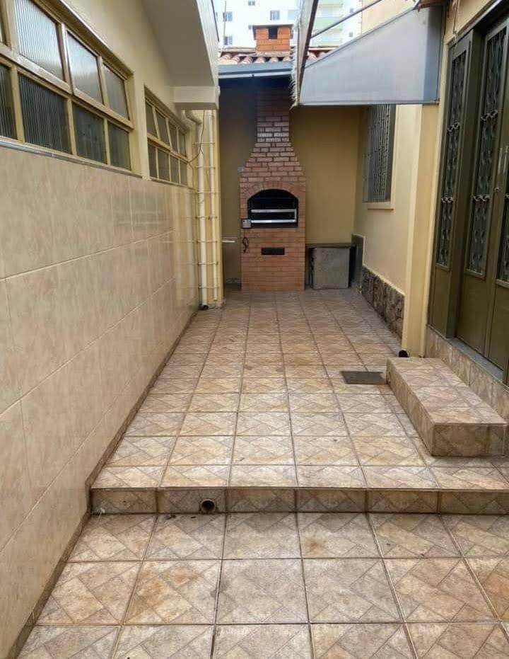 Casa à venda em Vigilato Pereira, Uberlândia — foto principal