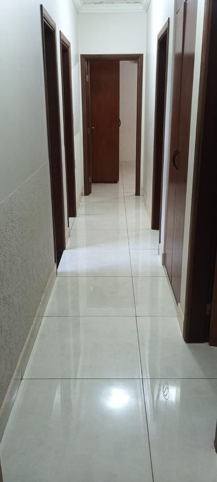 Casa à venda em Vigilato Pereira, Uberlândia — foto 4