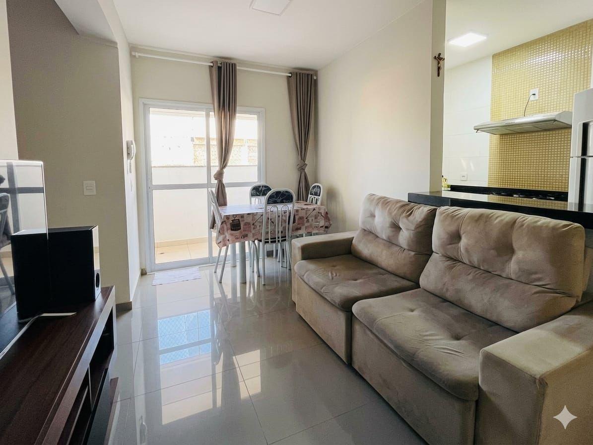 Apartamento à venda em Segismundo Pereira, Uberlândia — foto principal