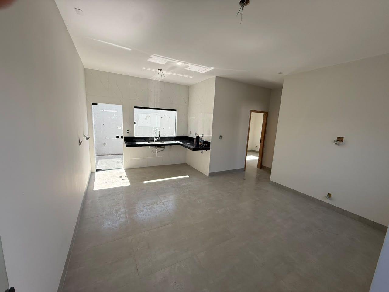 Casa à venda em Jardim Sucupira, Uberlândia — foto principal
