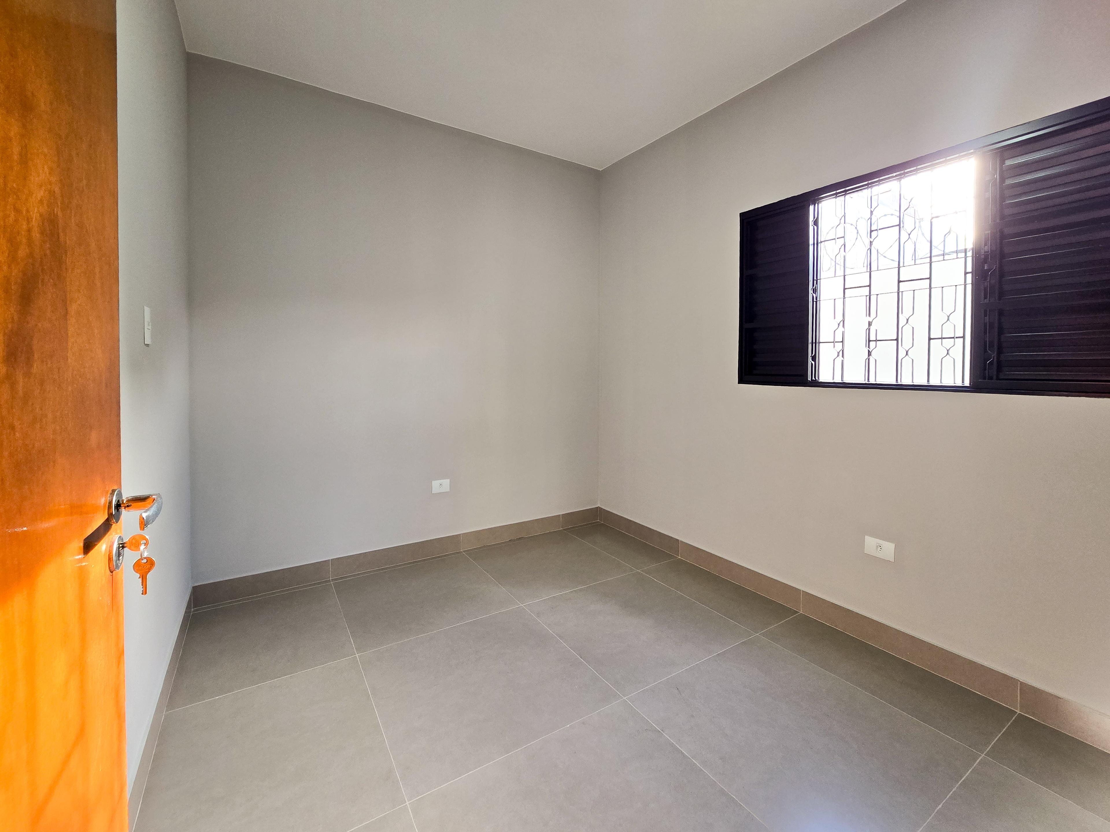 Casa à venda em Granada, Uberlândia — foto 2