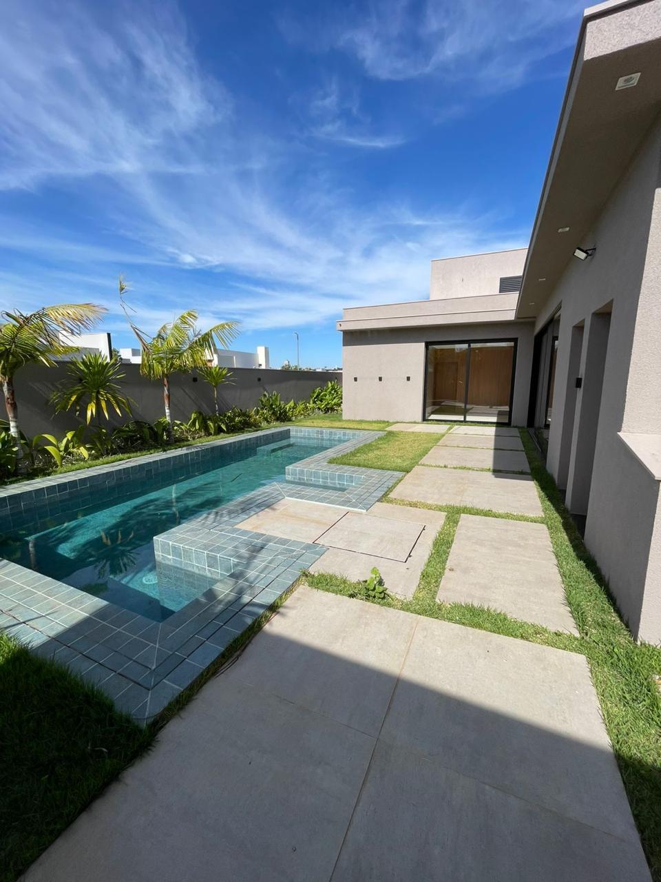 Casa à venda em Granja Marileusa, Uberlândia — foto 2