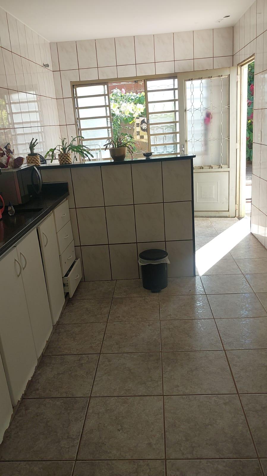 Casa à venda em Tibery, Uberlândia — foto 2