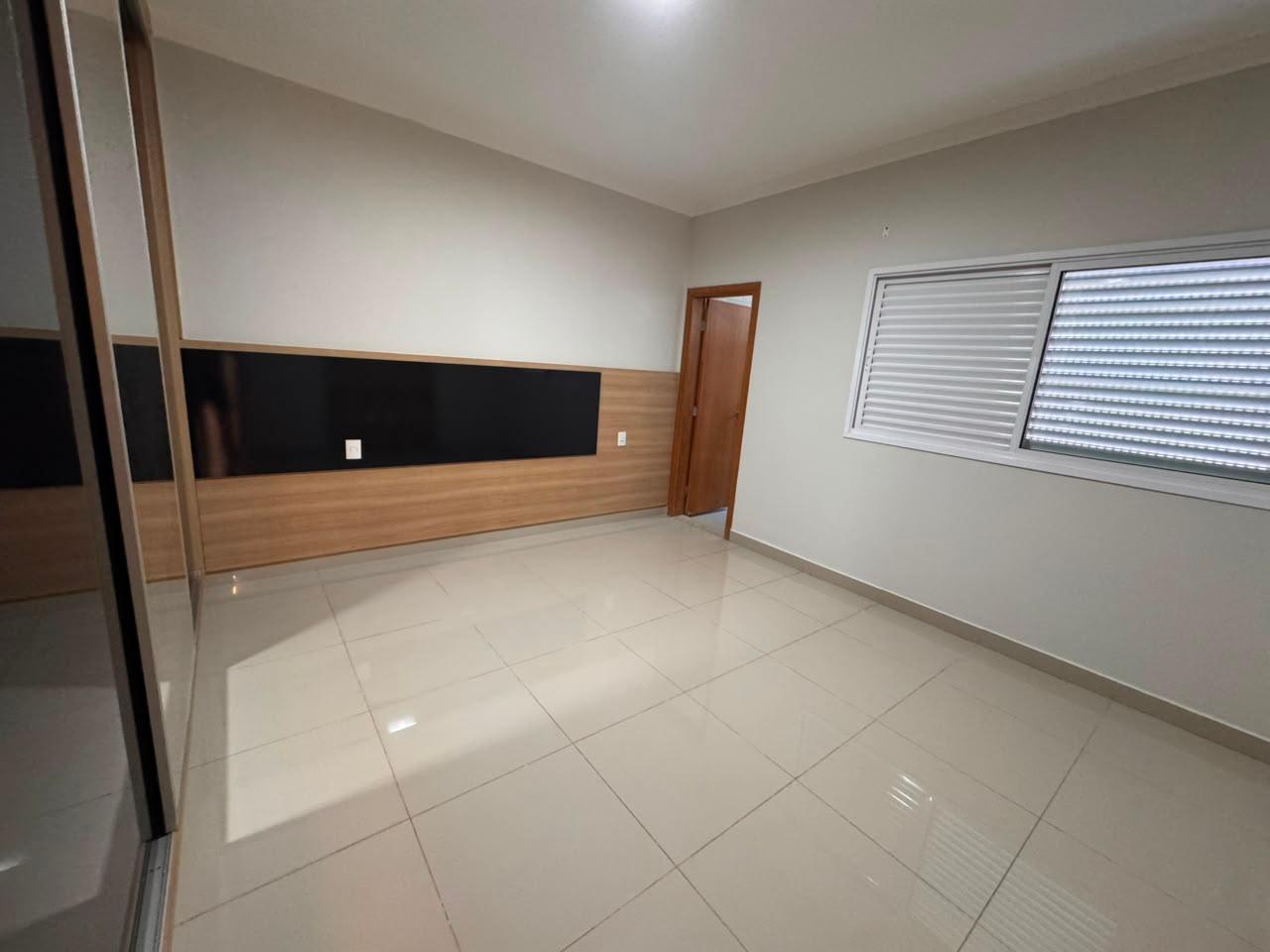 Casa à venda em Novo Mundo, Uberlândia — foto 3