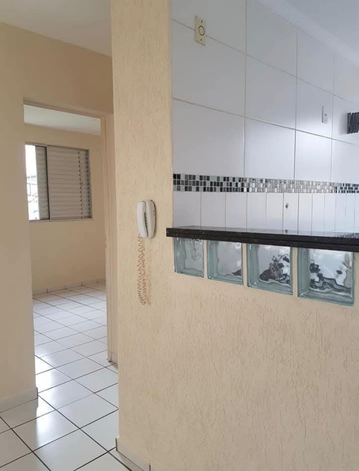 Apartamento à venda em Laranjeiras, Uberlândia — foto principal