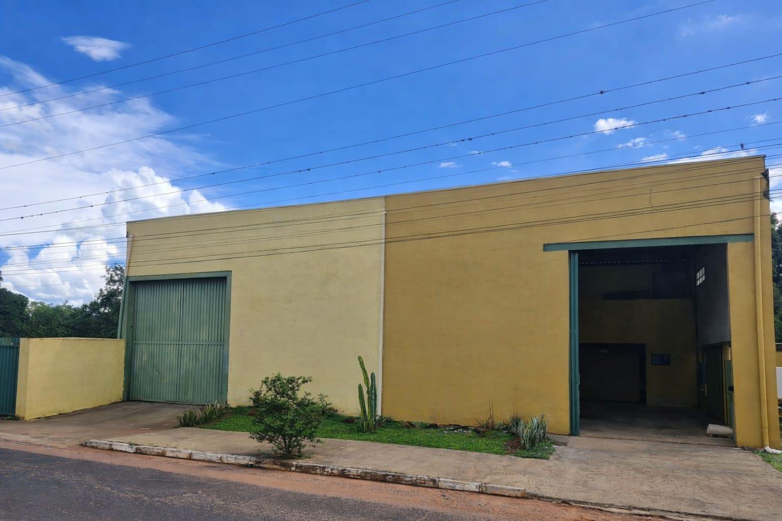 Galpão comercial à venda em Morada Nova, Uberlândia — foto 2