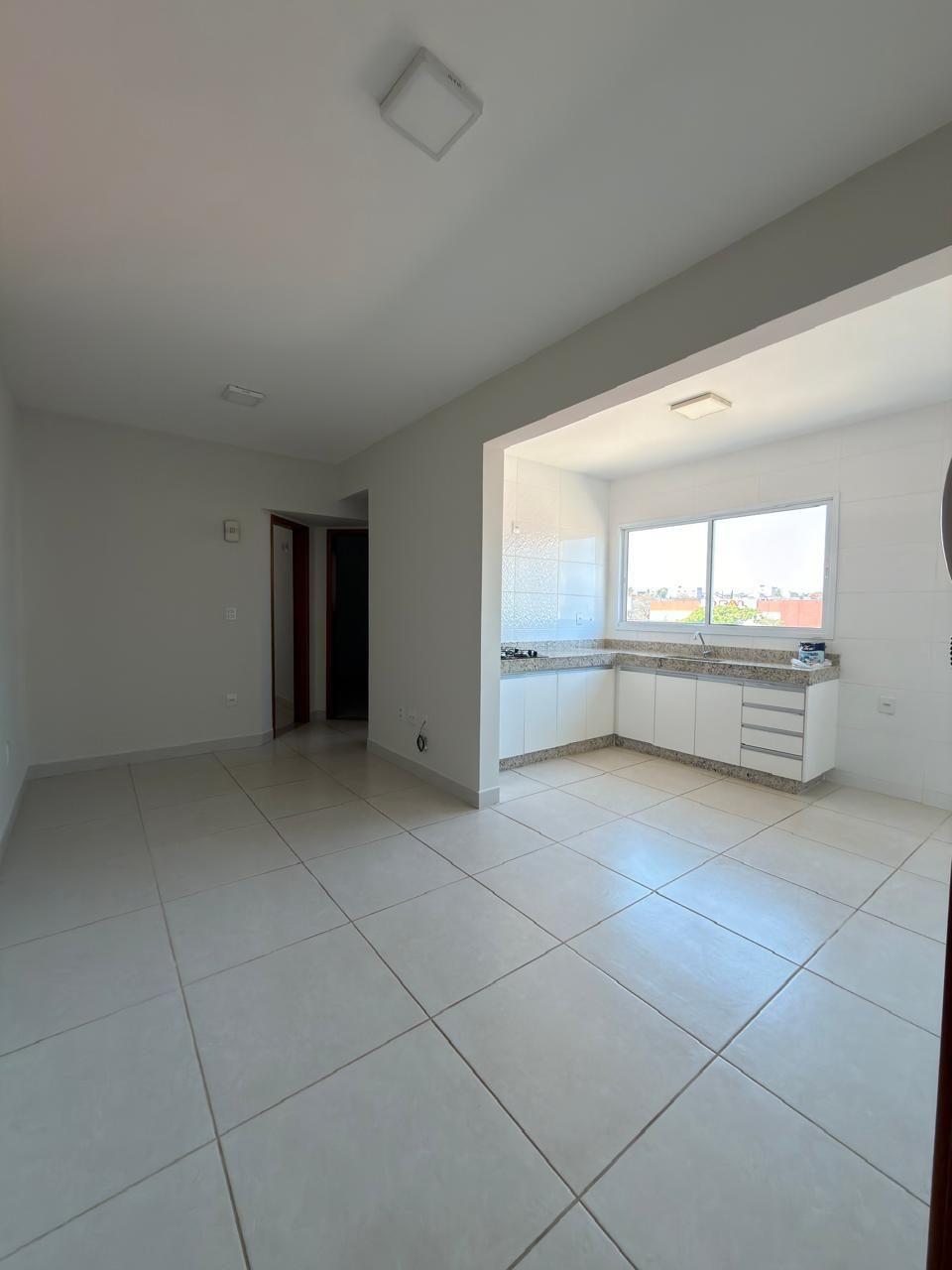Apartamento à venda em Granada, Uberlândia — foto principal