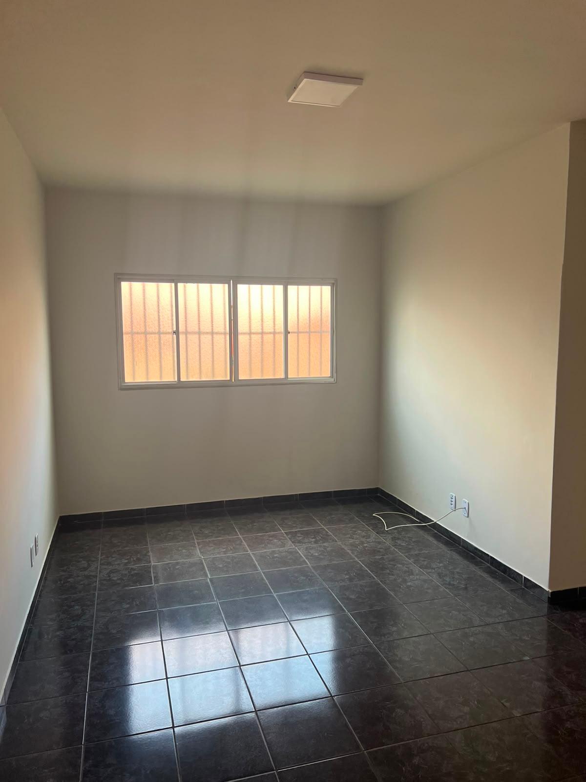 Jardim à venda em Granada, Uberlândia — foto principal