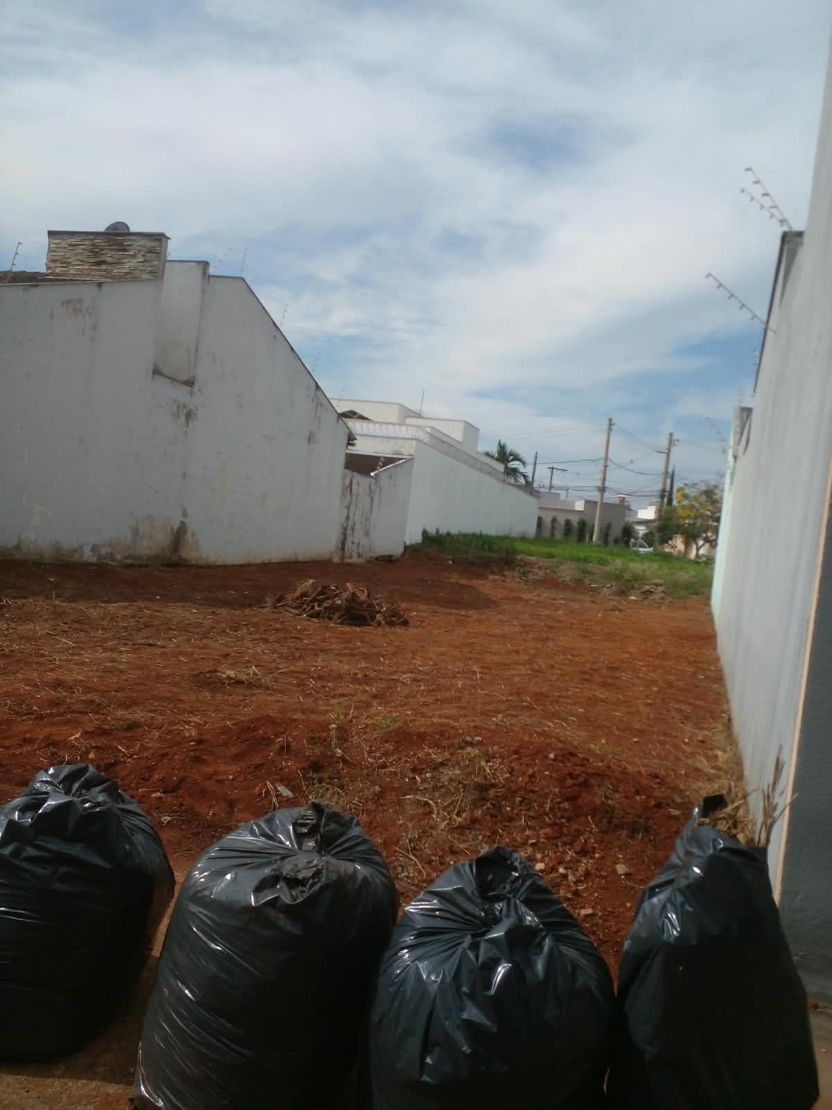 Lote/Terreno à venda em Alto Umuarama, Uberlândia — foto 2