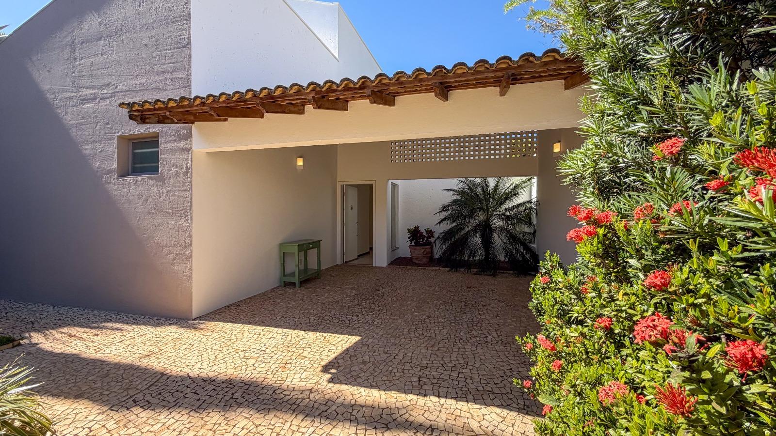 Casa à venda em Jardim Karaíba, Uberlândia — foto 2