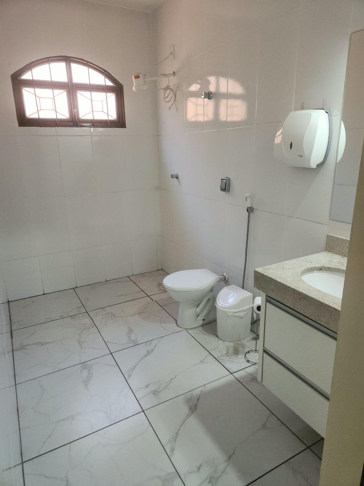 Casa à venda em Vigilato Pereira, Uberlândia — foto 5