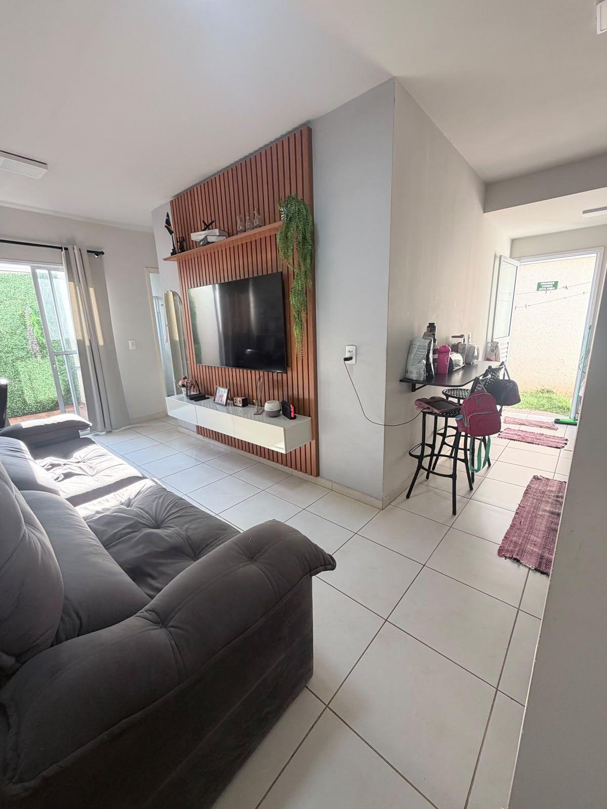Apartamento à venda em Presidente Roosevelt, Uberlândia — foto principal