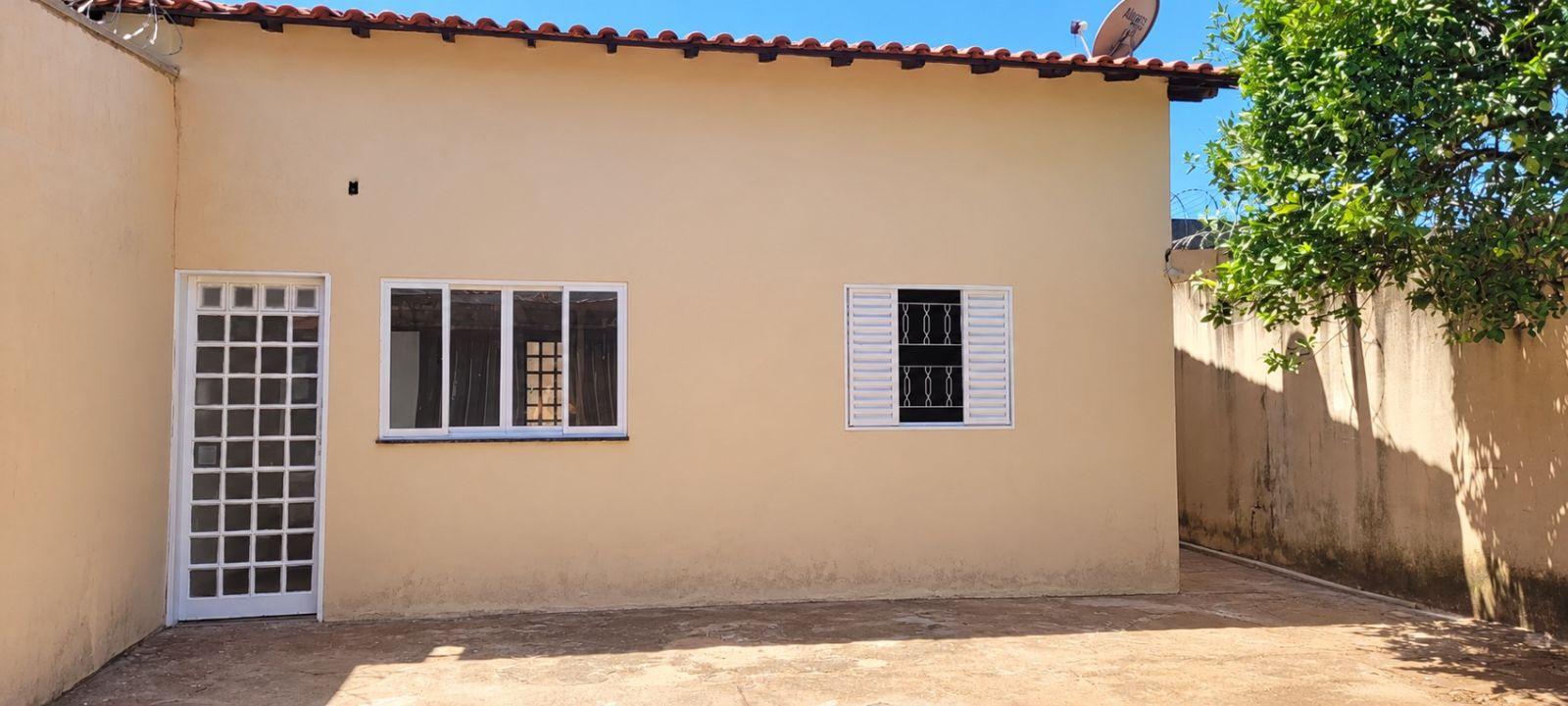 Casa à venda em Jardim Europa, Uberlândia — foto principal