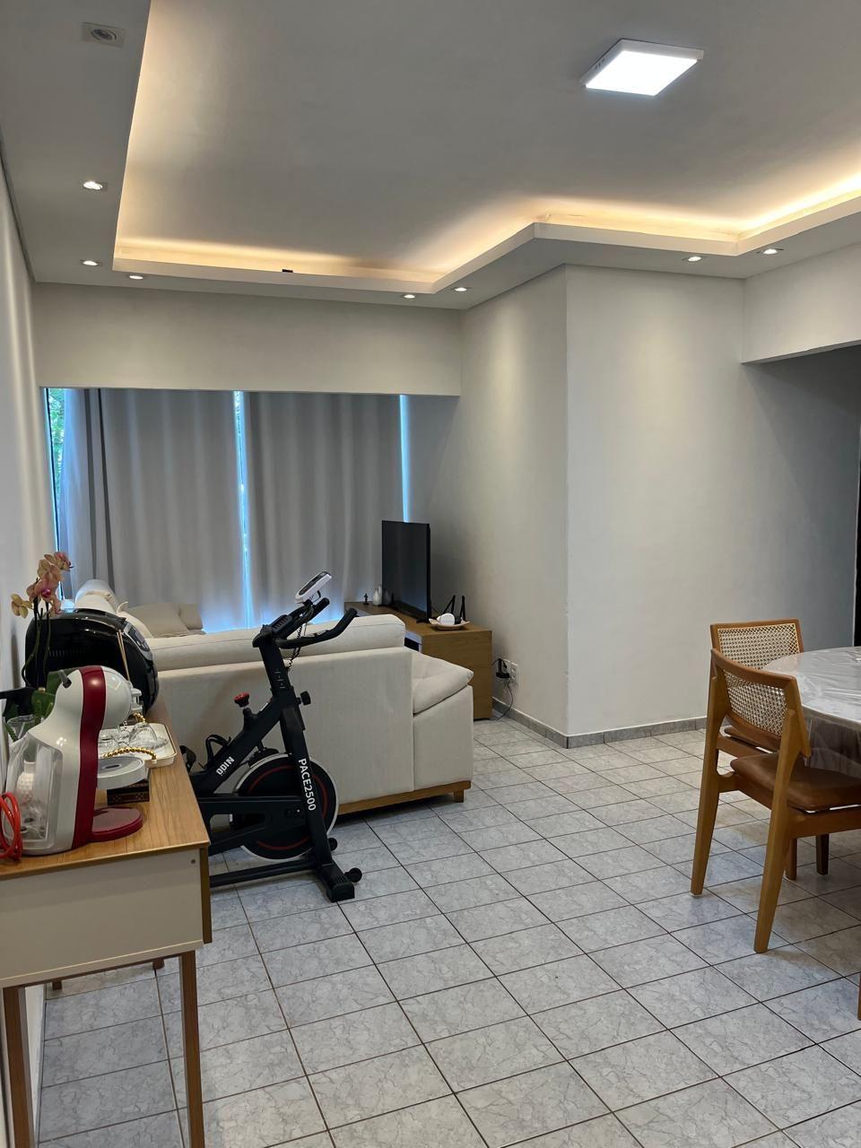 Apartamento à venda em Santa Mônica, Uberlândia — foto principal