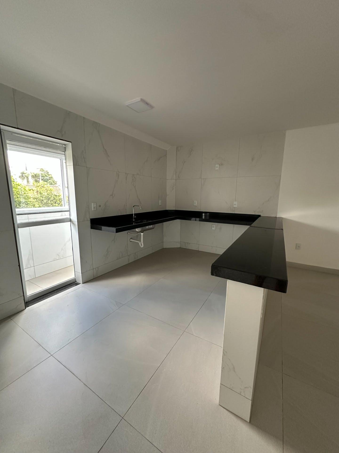 Apartamento padrão à venda em Copacabana, Uberlândia — foto 5