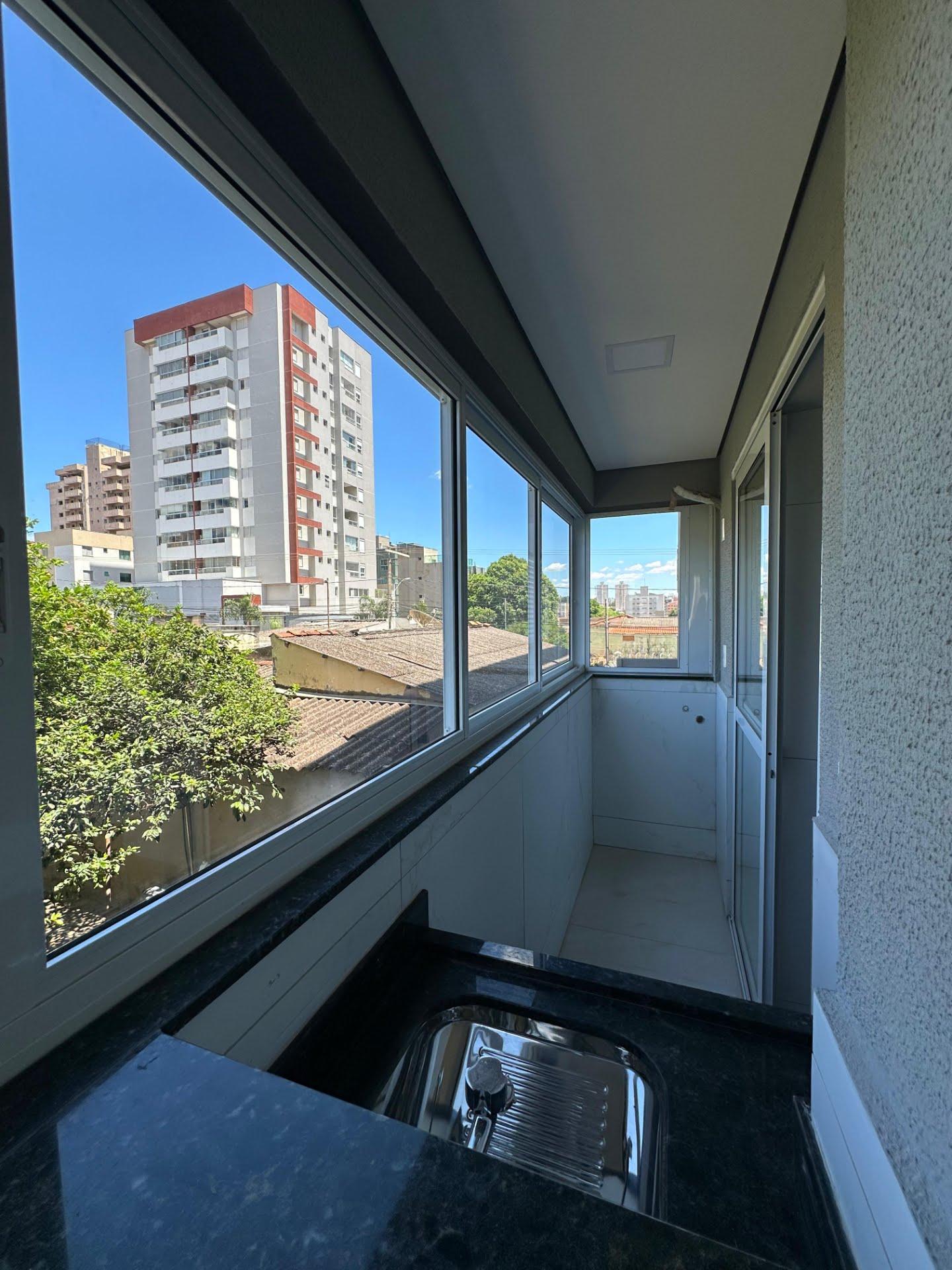 Apartamento padrão à venda em Copacabana, Uberlândia — foto 4
